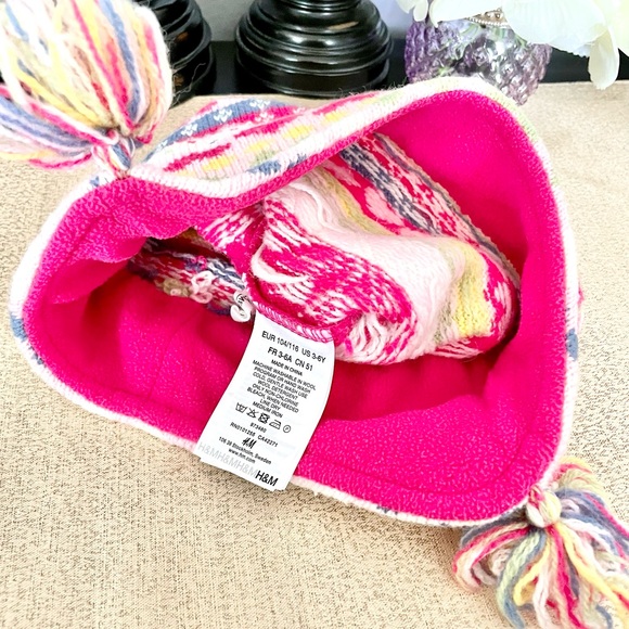 Girl’s H&M Hearts 💕 Knit Hat Size 3-6Y - Picture 6 of 9